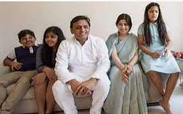 Akhilesh Yadav with family