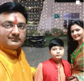 Chitra Tripathi with family